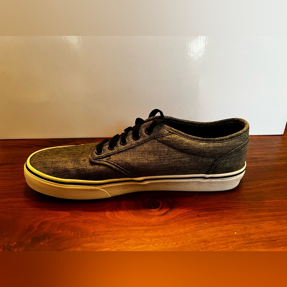 Size 9.5 - VANS Old Skool Off The Wall Skateboarding lace up grey - Picture 6 of 9